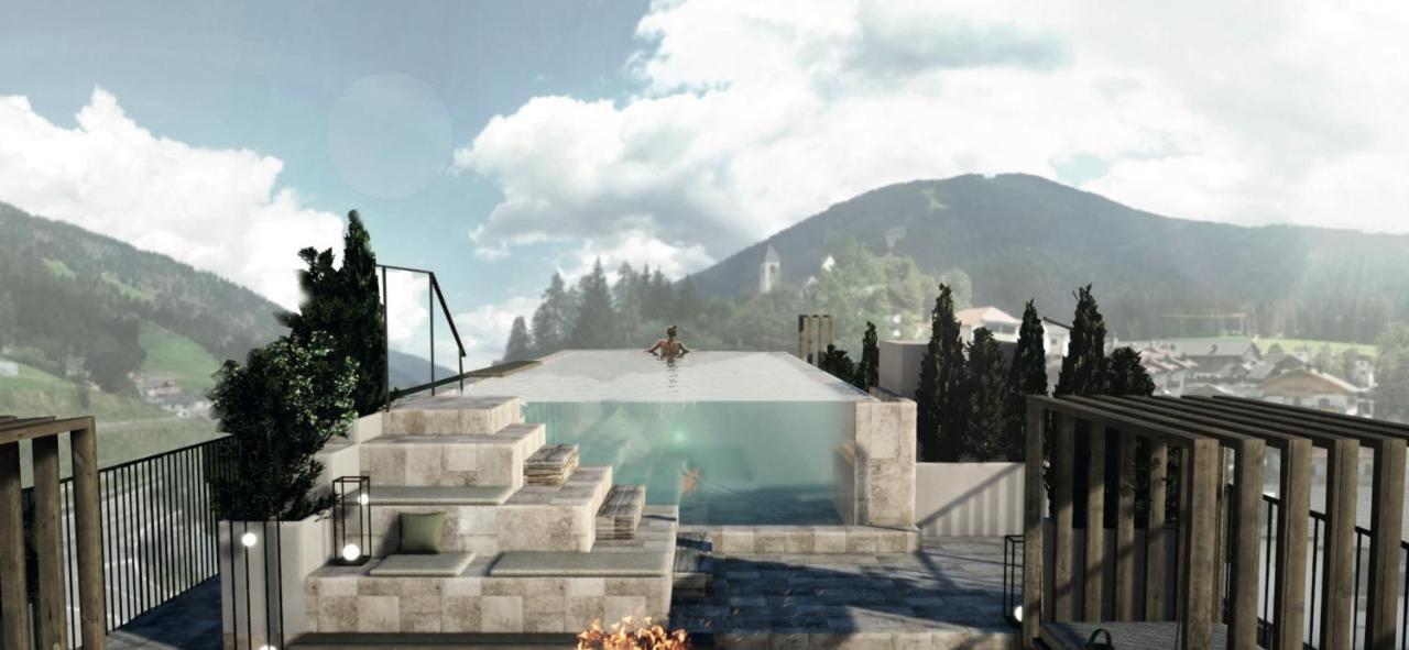 Loewe Dolomites Hotel San Candido Exterior photo