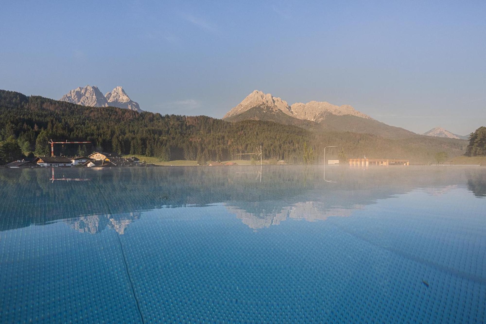 Loewe Dolomites Hotel San Candido Exterior photo